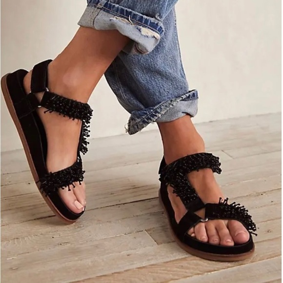 NEW ANTHROPOLOGIE KELSI DAGGER Brooklyn Spark Suede Beaded Black Sandals US 9 - Picture 1 of 4